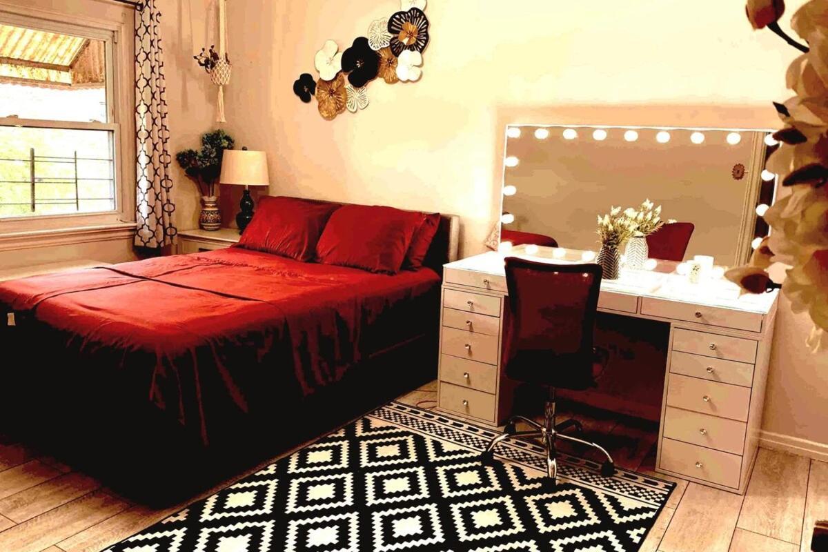 Cheerful 2 Bed Rooms Apartment In Heart Of Queens 纽约 外观 照片